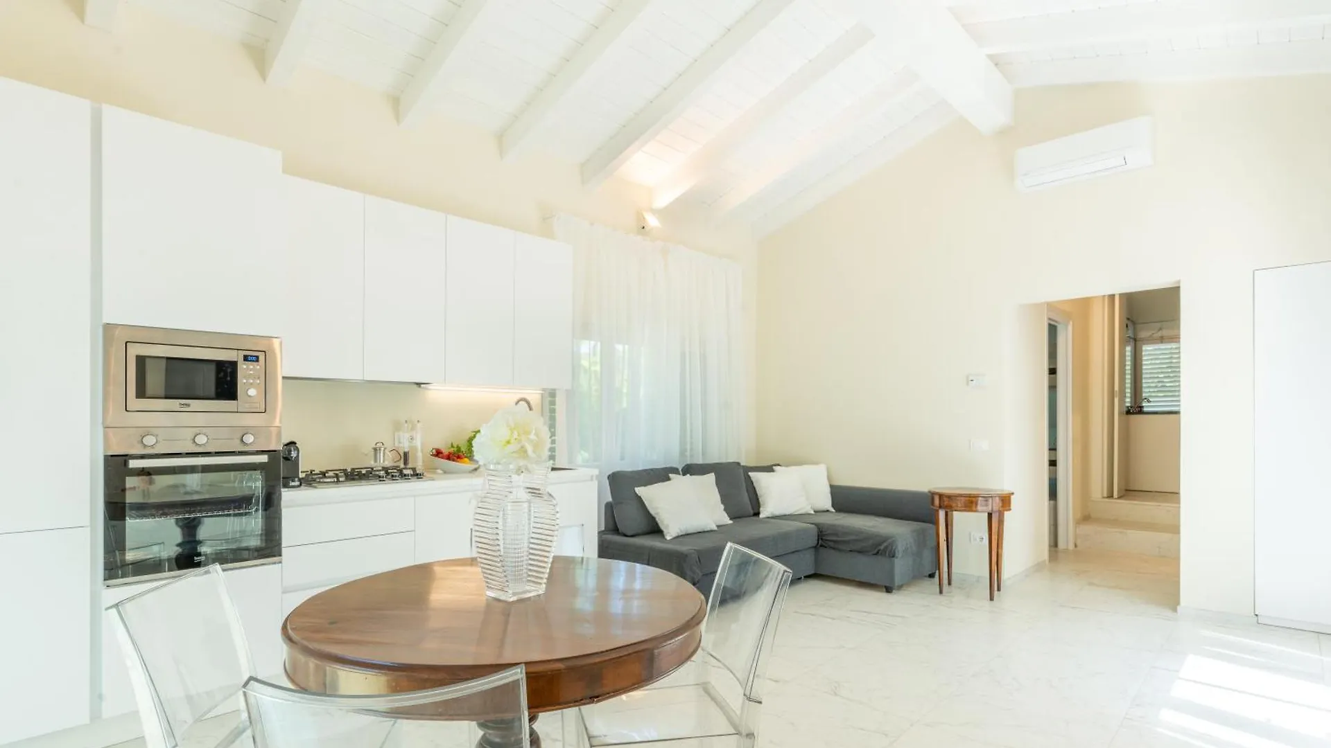 Villa Vittoria - Lusso Con Piscina, Tennis, Jacuzzi E Palestra Lucca