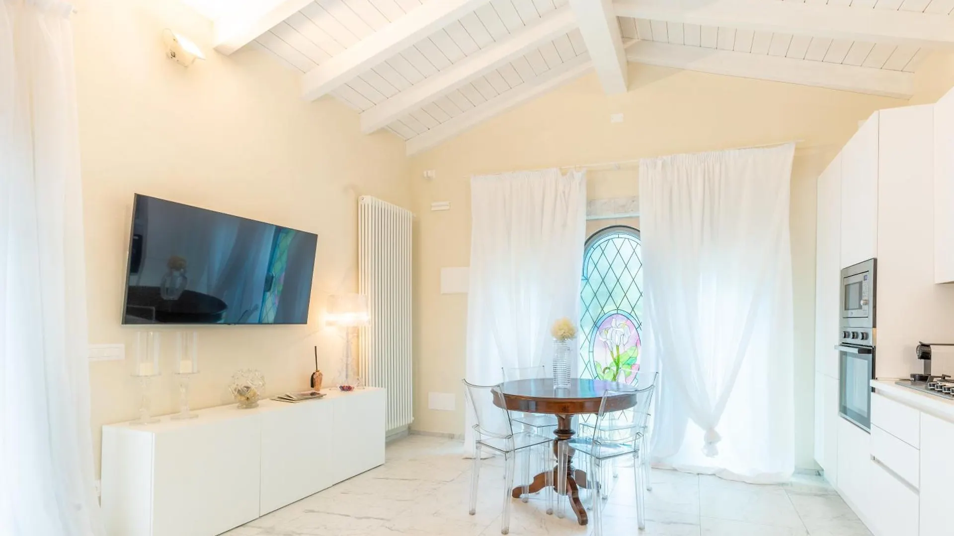 Villa Vittoria - Lusso Con Piscina, Tennis, Jacuzzi E Palestra Lucca