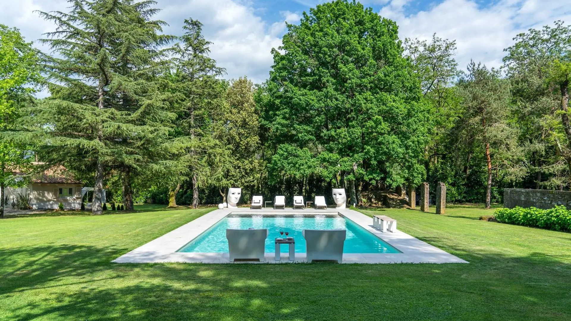 Villa Vittoria - Lusso Con Piscina, Tennis, Jacuzzi E Palestra Lucca Itálie