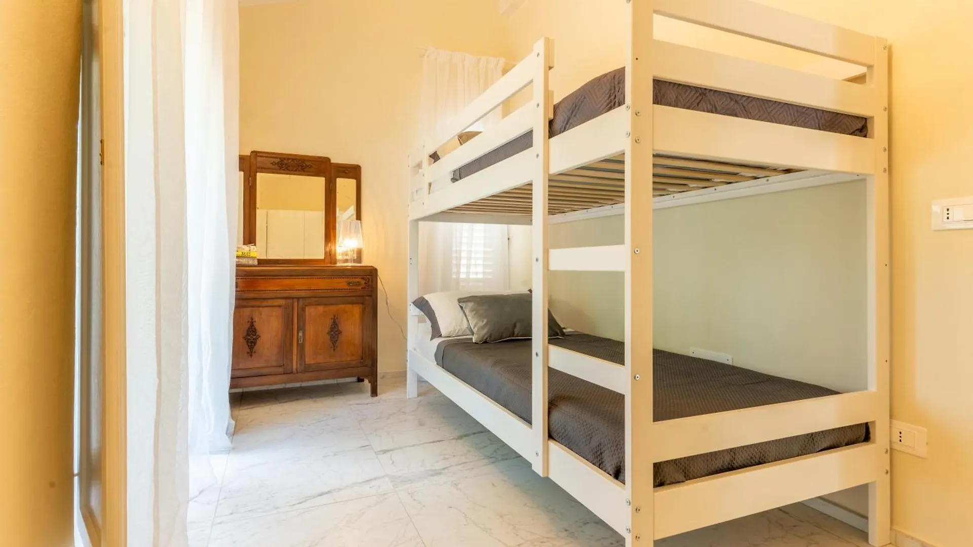 Villa Vittoria - Lusso Con Piscina, Tennis, Jacuzzi E Palestra Lucca Itálie