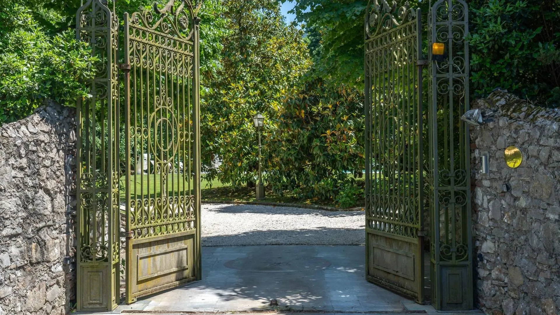 Villa Vittoria - Lusso Con Piscina, Tennis, Jacuzzi E Palestra Lucca 0*,  Itálie