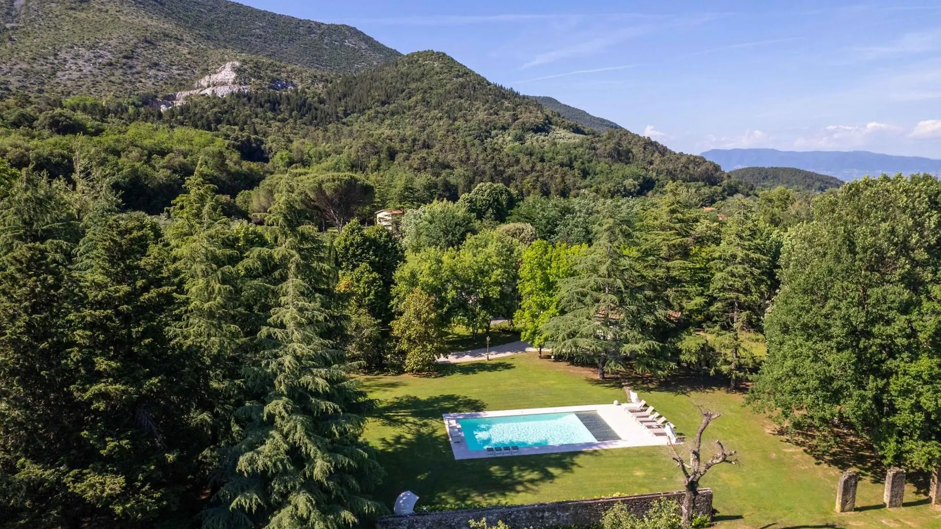 Villa Vittoria - Lusso Con Piscina, Tennis, Jacuzzi E Palestra Lucca